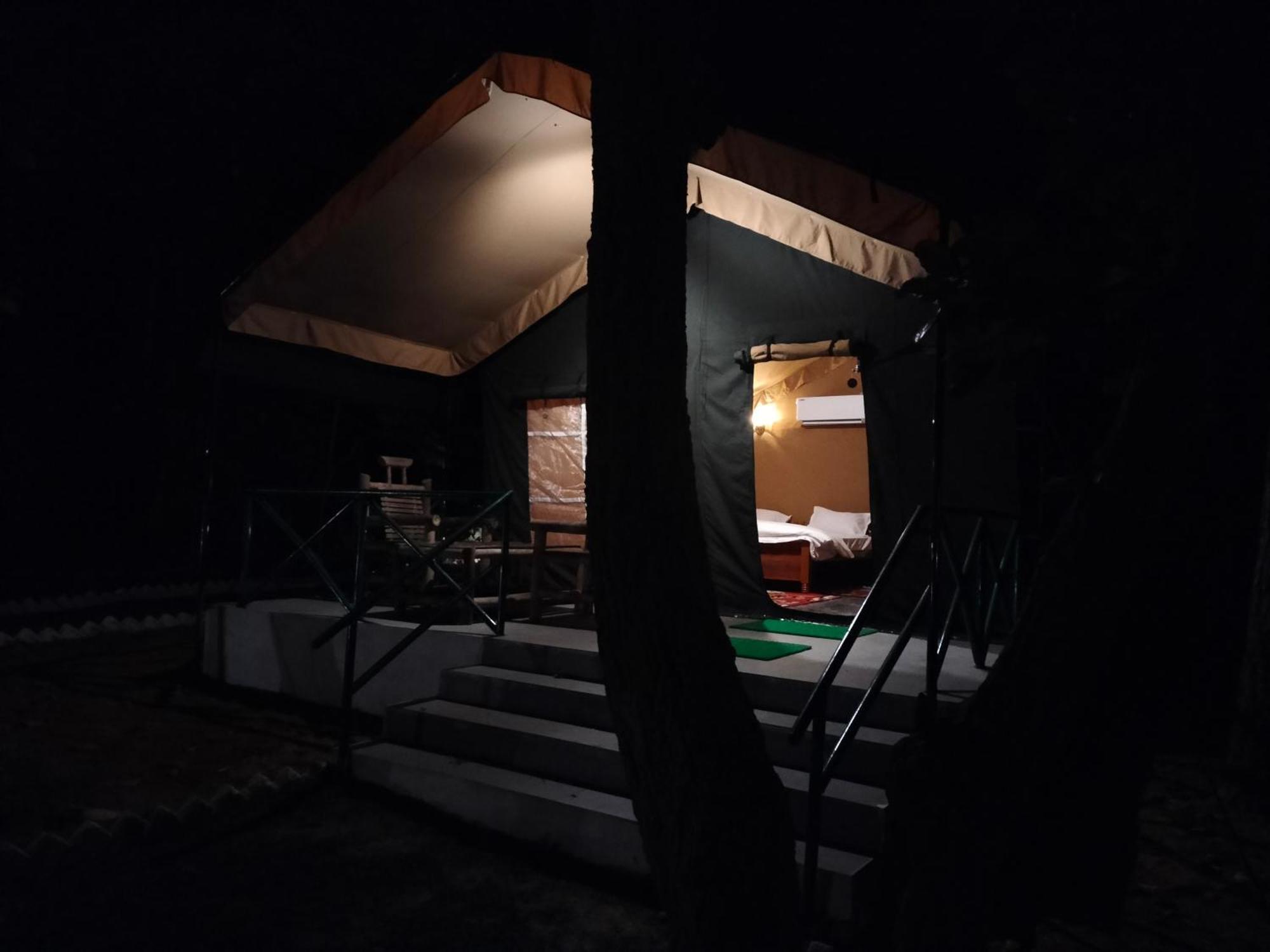 Athulyam Kanha, Kanha National Park, Mukki Gate Khapa  Bagian luar foto